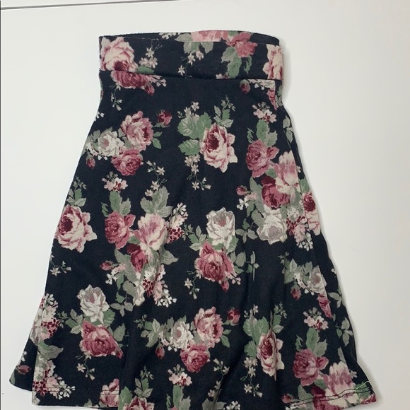 Rue 21 Floral Mini Skater Skirt - Picture 2 of 3